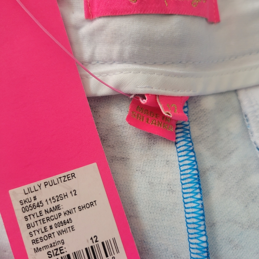 Lilly Pulitzer White and Blue Knit Shorts - Picture 5 of 5
